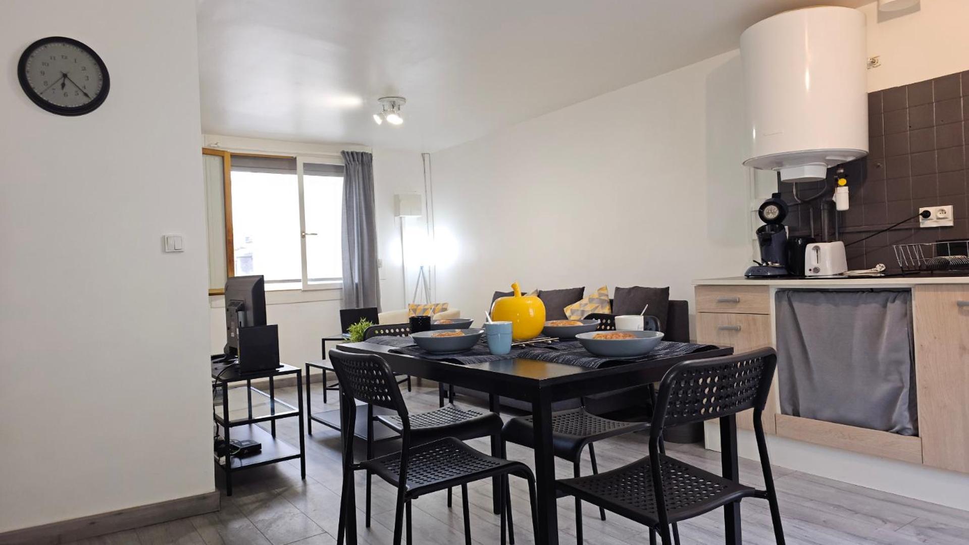 Castelnaudary - Appartement Charmant Extérieur photo